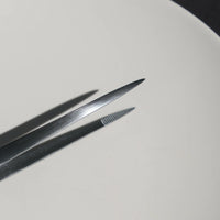 Petite Stando Tweezer Black