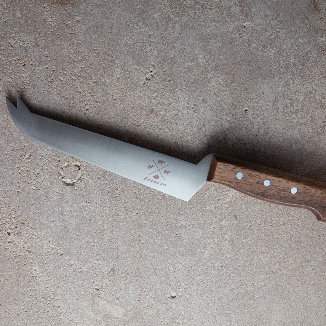 Professional Serving Cheese Knife - Olive Wood Handle
