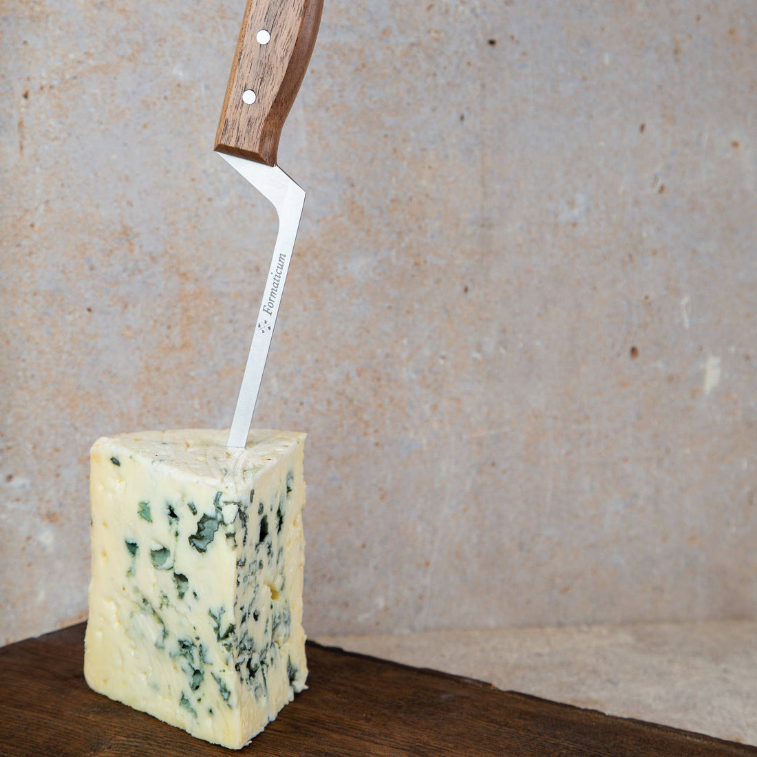Professional Blue Cheese Knife - Olive Wood Handle