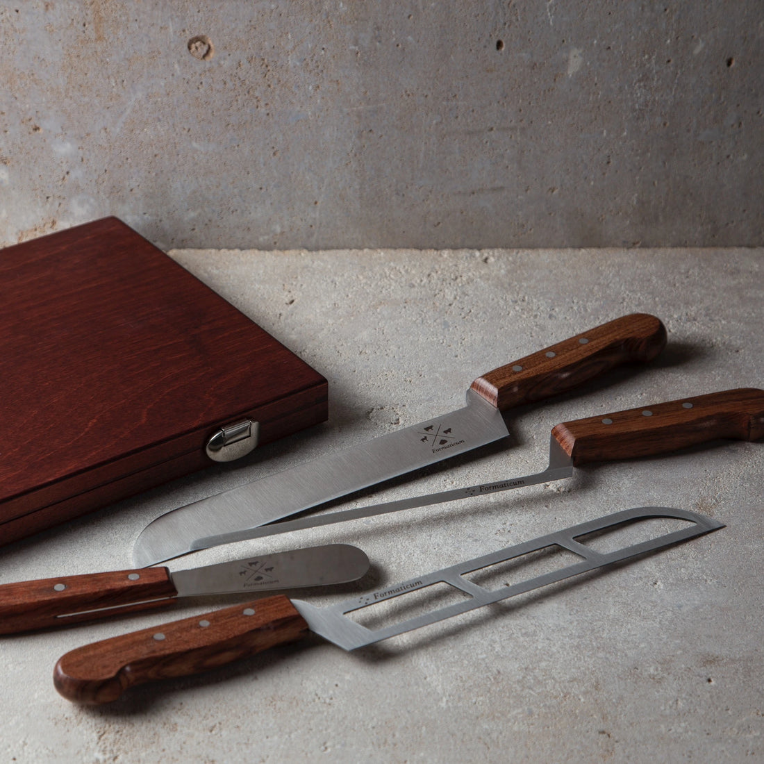 Professional 4 Knife Set - Olive Wood Handles